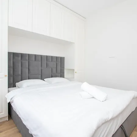 Newly Built Apartment With Parking, By Cohost Klaipeda Exterior photo