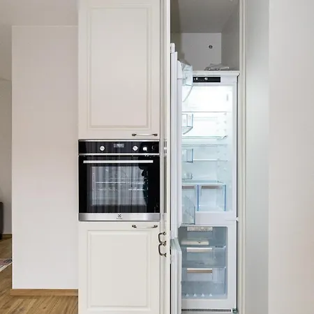 Newly Built Apartment With Parking, By Cohost Klaipeda Exterior photo