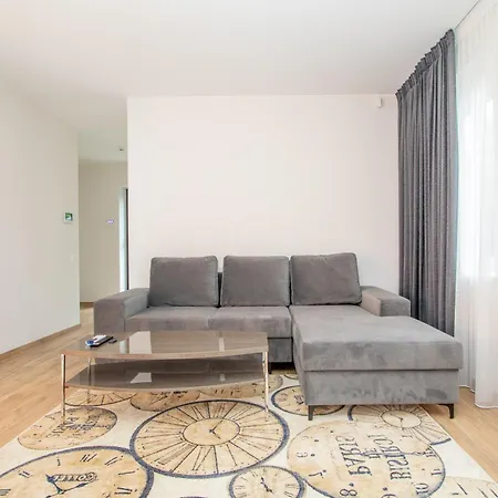 Newly Built Apartment With Parking, By Cohost Klaipeda Exterior photo