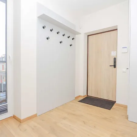 Newly Built Apartments With Parking, By Cohost Klaipeda Exterior photo