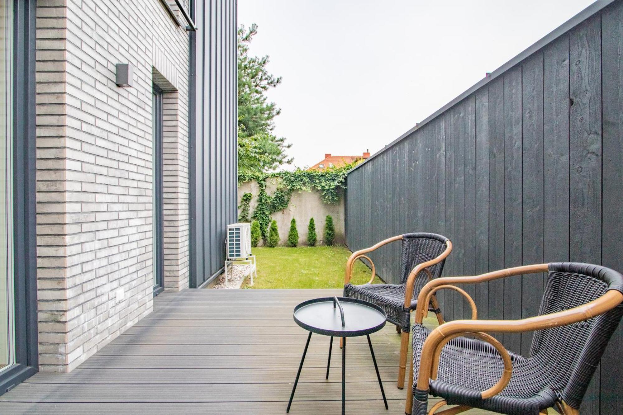 Newly Built With Parking, By Cohost Apartment Klaipeda