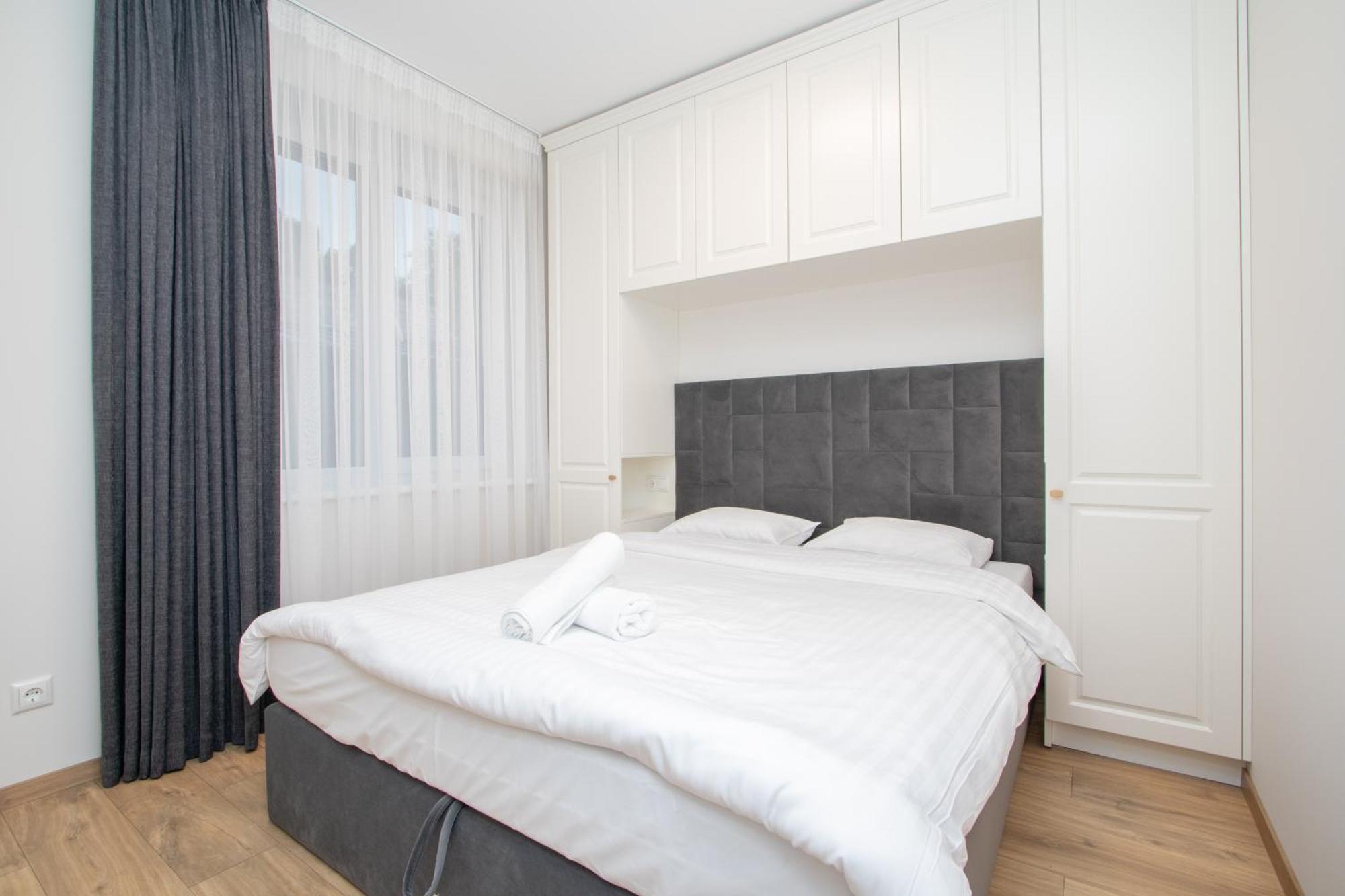 Apartment Newly Built With Parking, By Cohost